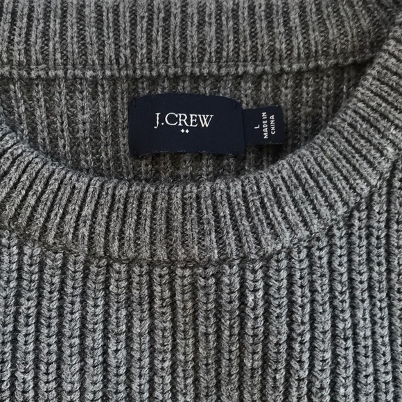 ❄️J. Crew Sweater - Picture 7 of 8